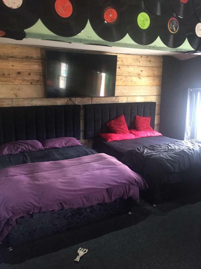 Liverpool Party Pad Hotel Eksteriør billede