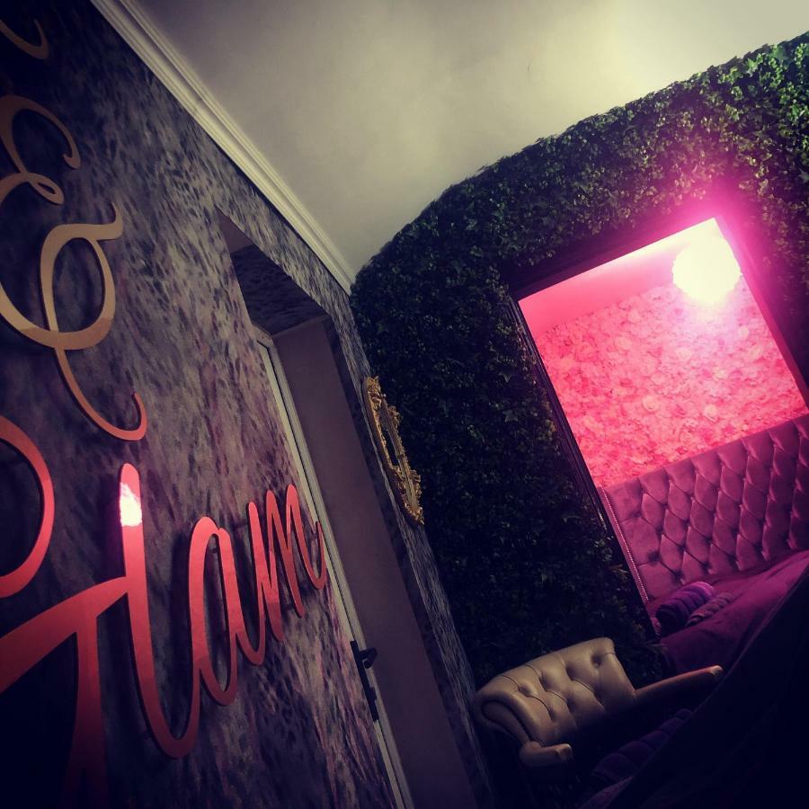 Liverpool Party Pad Hotel Eksteriør billede